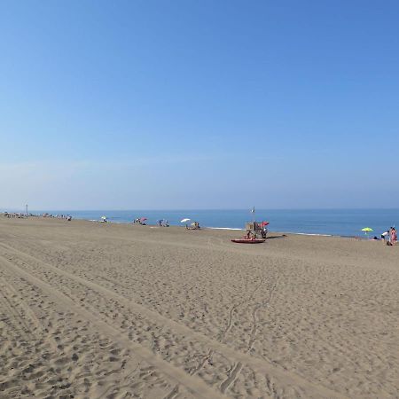 Holiday Home Ponente 6 By Interhome Marina Di Bibbona Exterior foto